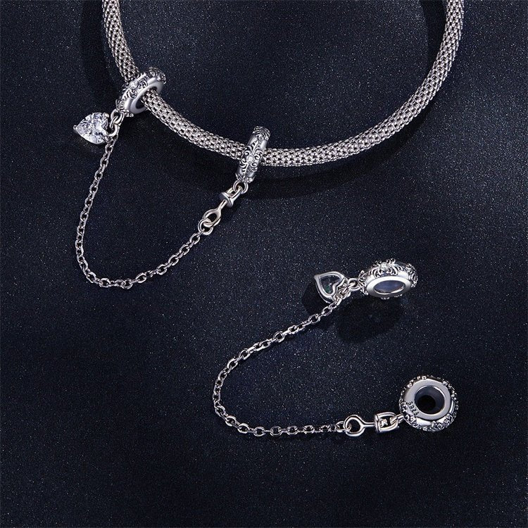 Sparkling Pavé Safety Chain Charm