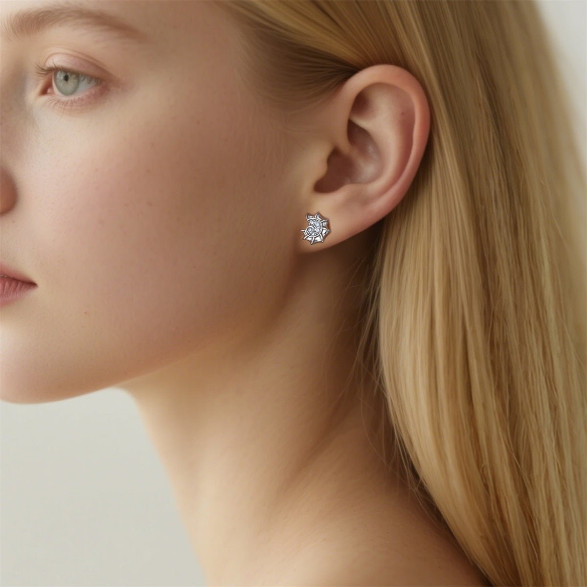 Blue Crystal Seashell Stud Earrings