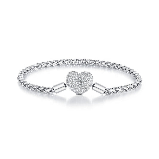 Sparkling Heart Pavé Chain Bracelet